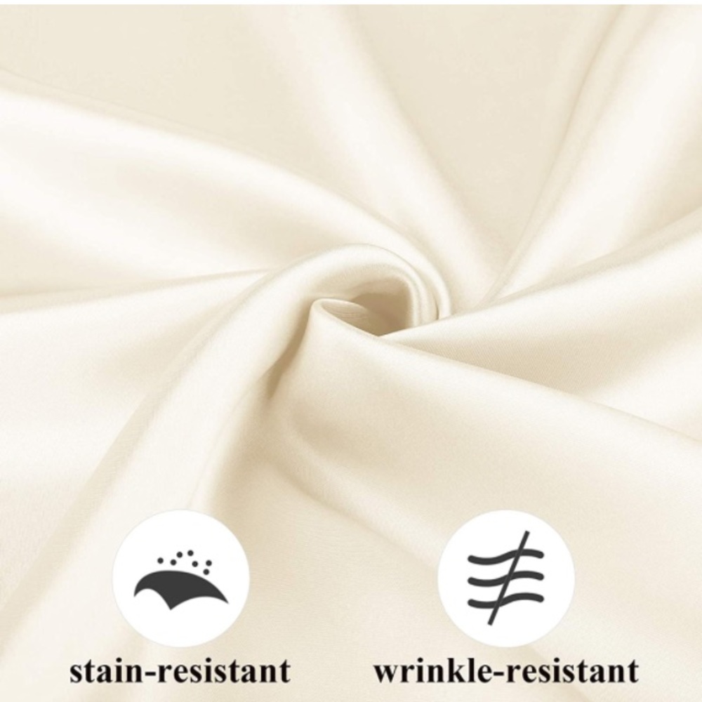 Set of 12 Satin ivory dinner napkins - Picture 3 of 6